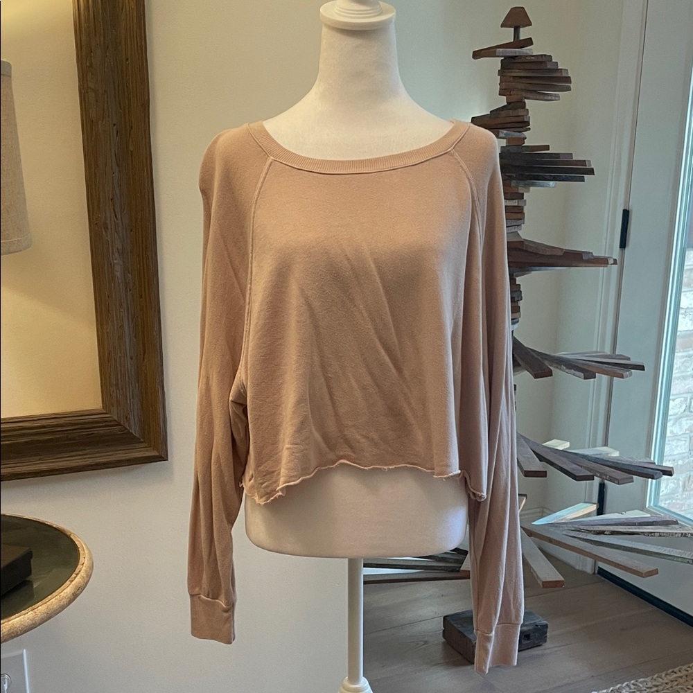 Cropped Long Sleeve Sweatshirt | Size M